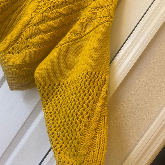 Ebby And I Gold Knitted Sweater L - Picture 3 of 9